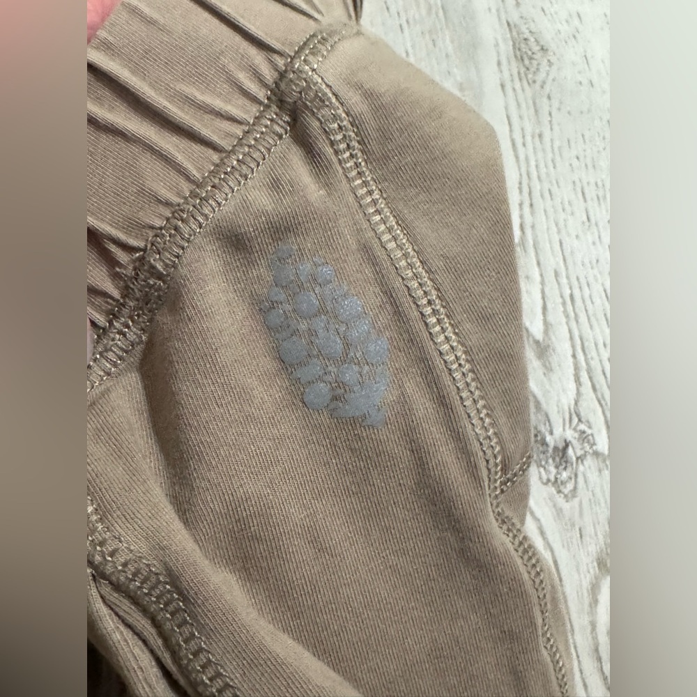 Free People Movement hotspot pants - Picture 2 of 3